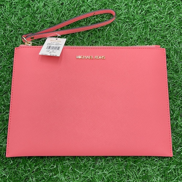 Michael Kors Jet Set Travel XL Zip Clutch Wristlet - Picture 3 of 16